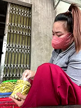 gino-sex online show from 11/10/25, 04:17