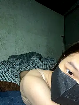 BUNNY050465 online show from 11/30/25, 03:35