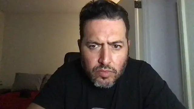 ezrah23 online show from 11/13/25, 06:34