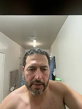 ezrah23 online show from 03/13/26, 06:35