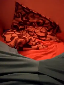 Snapshot of loboalfa2030 chatting on 12/02/25, 03:30 loboalfa2030 online show from 12/02/25, 03:30