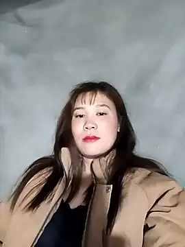 Snapshot of -Lana-123 chatting on 03/18/26, 10:32 -Lana-123 online show from 03/18/26, 10:32