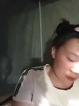 Snapshot of -Lana-123 chatting on 04/16/26, 02:40 -Lana-123 online show from 04/16/26, 02:40