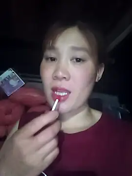 Snapshot of -Lana-123 chatting on 04/10/26, 01:40 -Lana-123 online show from 04/10/26, 01:40