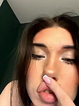 Kattyschwarz online show from 01/12/26, 01:07