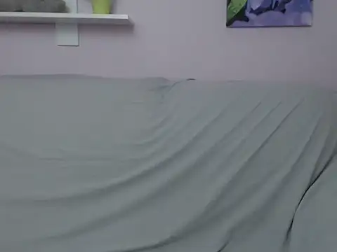 Snapshot of Little_Milf_5 chatting on 10/31/25, 12:13 Little Milf 5 online show from 10/31/25, 12:13