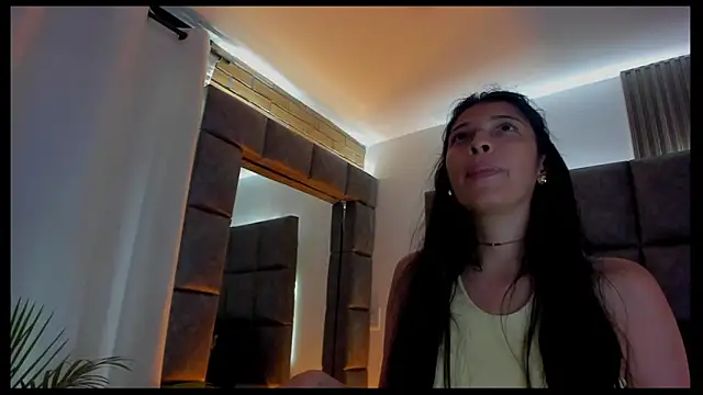 BrigitteVons online show from 05/20/26, 05:48