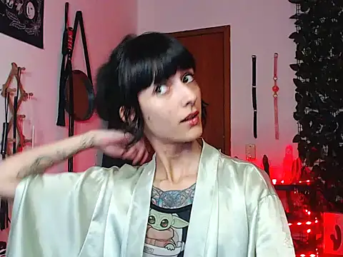 CarrieBurton online show from 11/03/25, 03:15