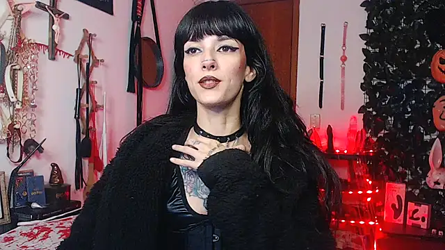 CarrieBurton online show from 11/04/25, 01:59