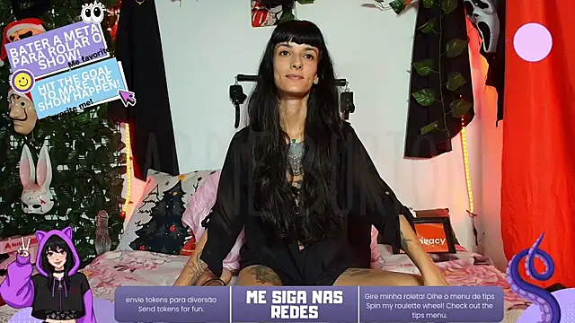 CarrieBurton online show from 12/01/25, 03:13