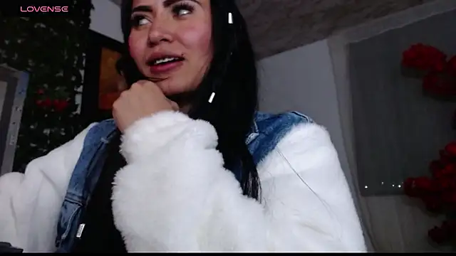 myomii nixx online show from 12/22/25, 02:33