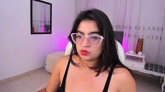 Snapshot of Luna_Jonnes1 chatting on 01/15/26, 11:13 Luna Jonnes1 online show from 01/15/26, 11:13