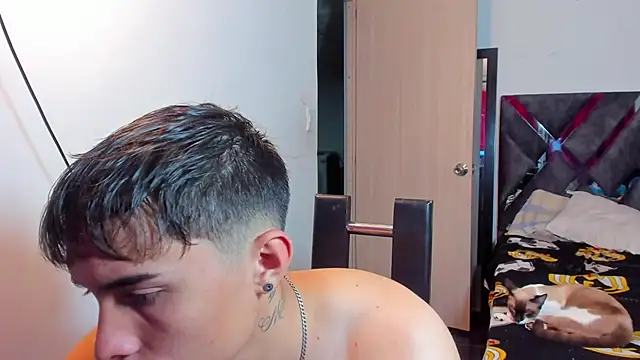 MollyandFher online show from 11/15/25, 03:43