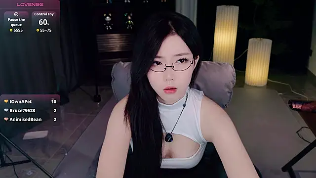 wanoubaobao online show from 11/25/25, 01:44