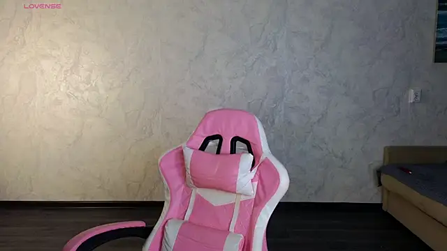 Lovelly molly1 online show from 07/23/26, 05:42