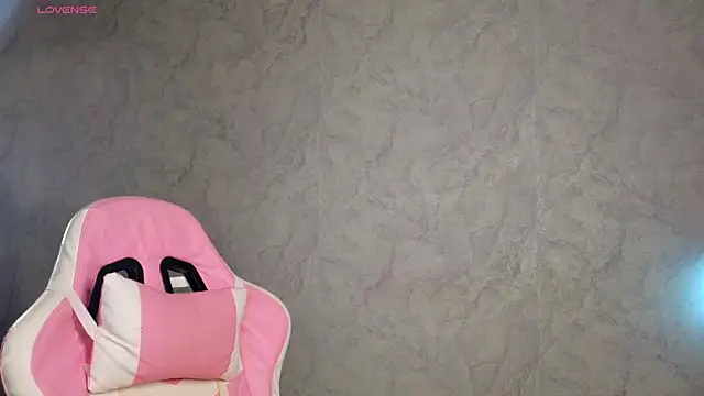 Lovelly molly1 online show from 06/28/26, 06:36