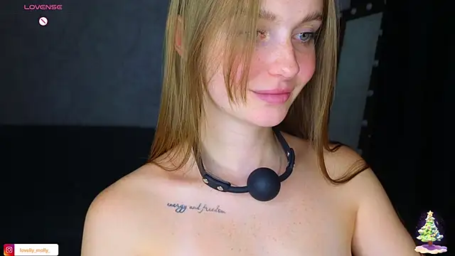 Snapshot of Lovelly_molly1 chatting on 01/10/26, 06:58 Lovelly molly1 online show from 01/10/26, 06:58