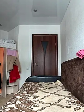 Elle Milfa online show from 04/03/26, 11:27