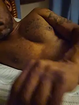 TraddyZaddy online show from 05/17/26, 03:39