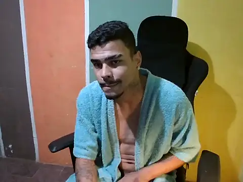 Joao BRL online show from 11/18/25, 04:16
