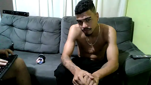 Joao BRL online show from 11/25/25, 03:34