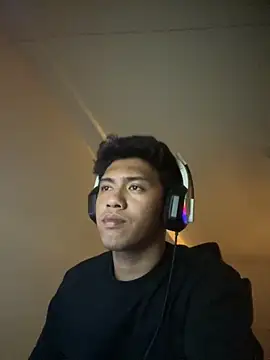 russ1e online show from 10/29/25, 06:07