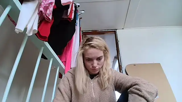 lanasharapovaxxx online show from 12/01/25, 10:10