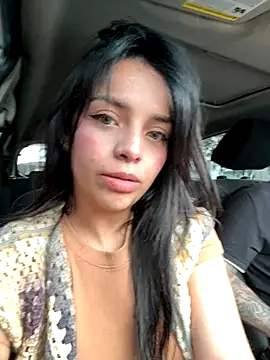 MailynAndNick online show from 11/04/25, 01:37