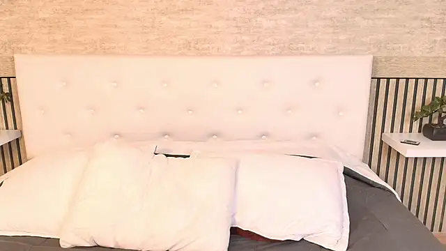 Zarawilld online show from 11/27/25, 08:09