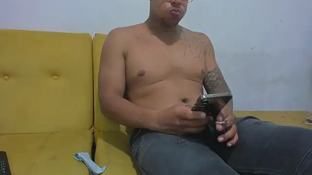 LucassFoster online show from 04/14/26, 03:55