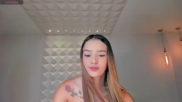 LaurentRosse1 online show from 11/29/25, 07:25