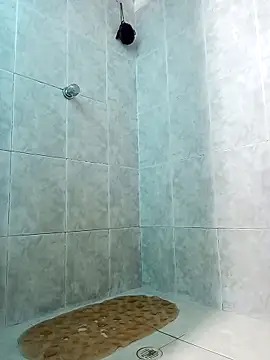 Mariana 9417 online show from 10/29/25, 09:47