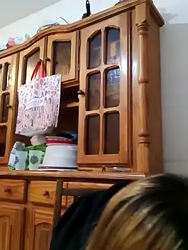 larubia arg online show from 12/21/25, 04:03