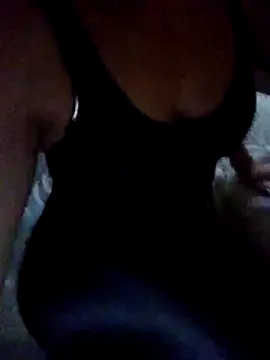 Snapshot of fragoli chatting on 11/01/25, 02:55 fragoli online show from 11/01/25, 02:55