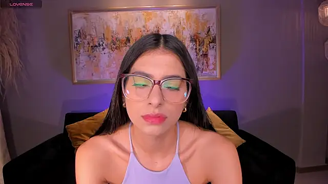 BellaConnorX online show from 05/08/26, 05:00