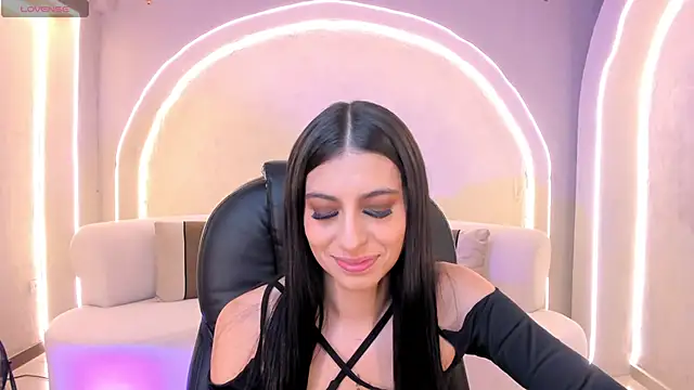 BellaConnorX online show from 04/14/26, 04:17