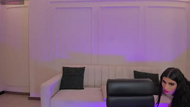 BellaConnorX online show from 02/14/26, 04:02