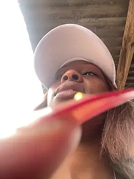 SP1CY MOMMY online show from 12/23/25, 05:07