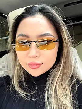 limkiss online show from 11/06/25, 08:07