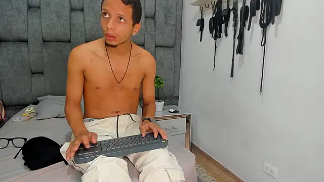 DamianandEva online show from 03/28/26, 12:50