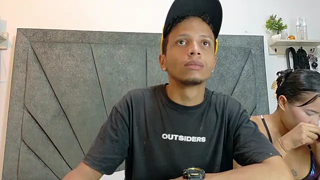 DamianandEva online show from 03/24/26, 12:05