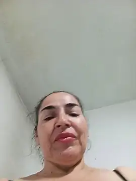 Snapshot of MaryRoze_ chatting on 06/19/26, 12:16 MaryRoze online show from 06/19/26, 12:16