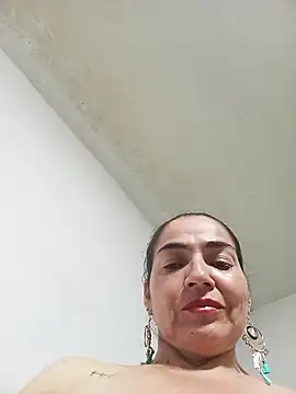 Snapshot of MaryRoze_ chatting on 03/02/26, 05:19 MaryRoze online show from 03/02/26, 05:19