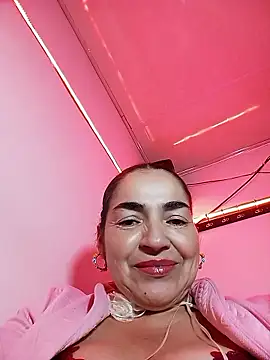 Snapshot of MaryRoze_ chatting on 01/14/26, 12:03 MaryRoze online show from 01/14/26, 12:03