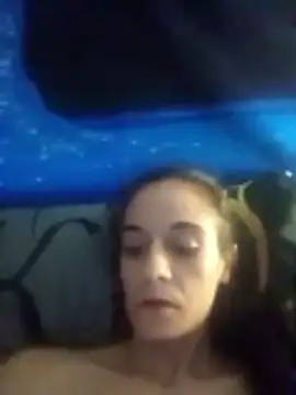 Snapshot of yummy_love chatting on 10/31/25, 12:29 yummy love online show from 10/31/25, 12:29