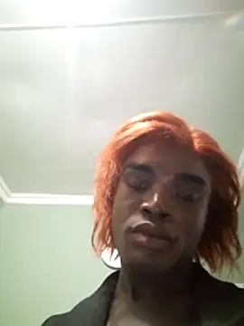 Lucile Carrie online show from 11/14/25, 03:21