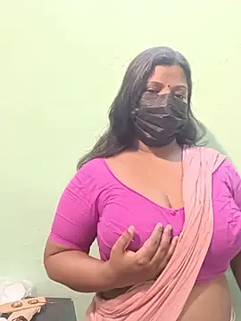 Snapshot of tamil_Nithya_J chatting on 06/09/26, 03:46 tamil Nithya J online show from 06/09/26, 03:46