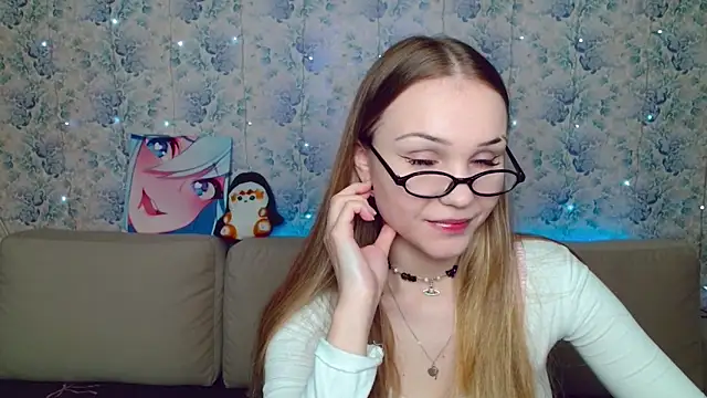 phreshgirlswag online show from 11/07/25, 12:37