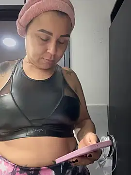 Natural BIGASS Nina online show from 12/03/25, 10:03