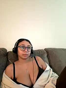 minha baby online show from 12/04/25, 05:56